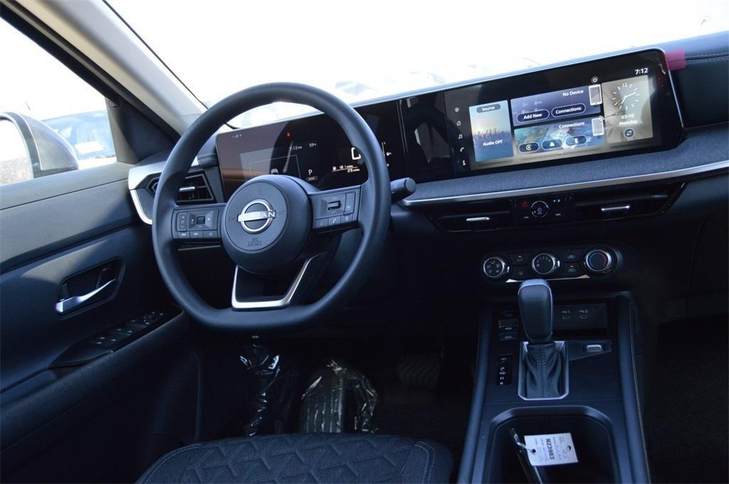 new 2025 Nissan Kicks car, priced at $24,926