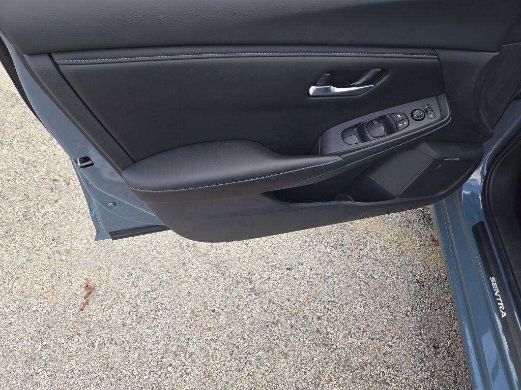 new 2025 Nissan Sentra car, priced at $21,928