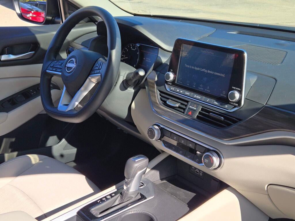 new 2025 Nissan Altima car, priced at $26,961