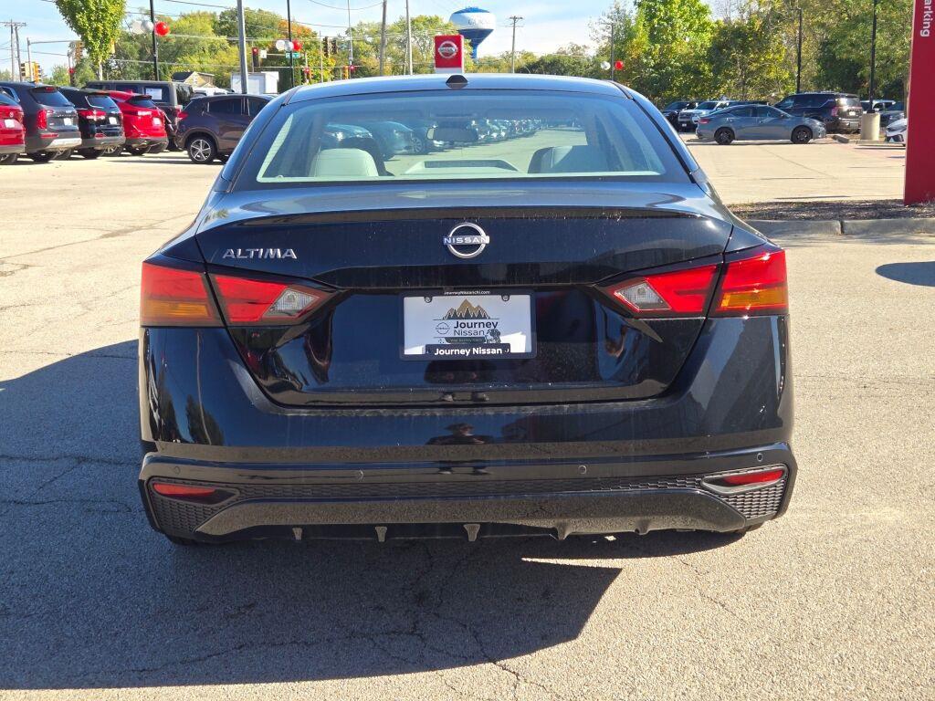 new 2025 Nissan Altima car, priced at $26,961