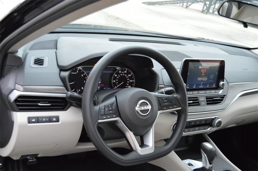 new 2025 Nissan Altima car, priced at $25,700