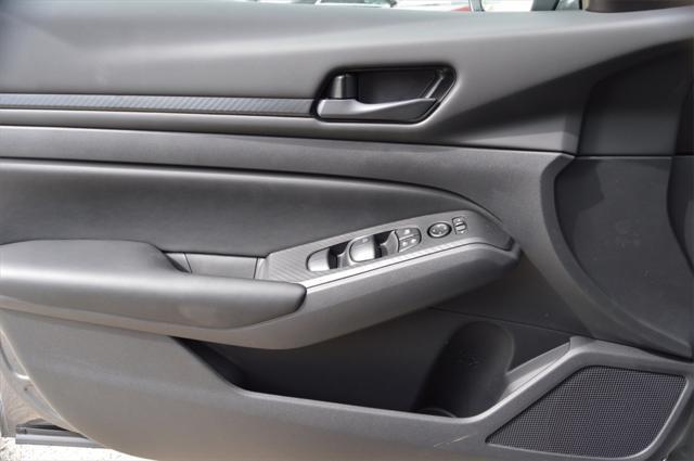 new 2025 Nissan Altima car, priced at $22,800