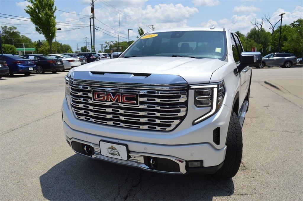 used 2022 GMC Sierra 1500 car, priced at $45,996