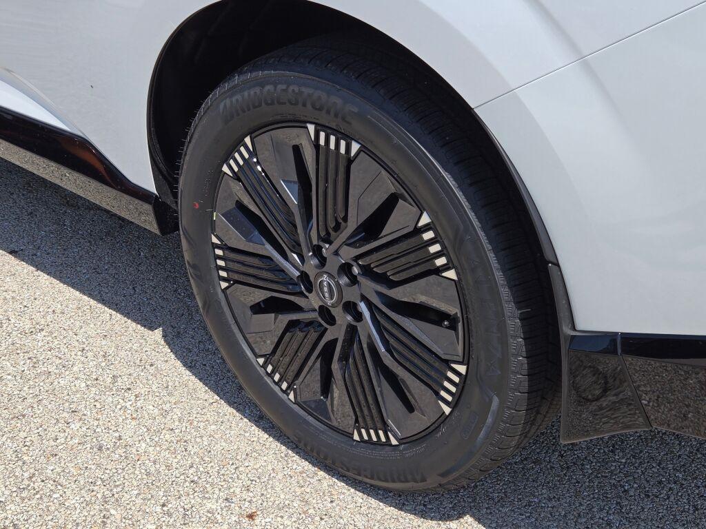 new 2025 Nissan Murano car, priced at $46,940