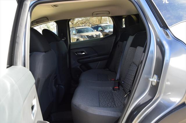 new 2025 Nissan Kicks car, priced at $27,125