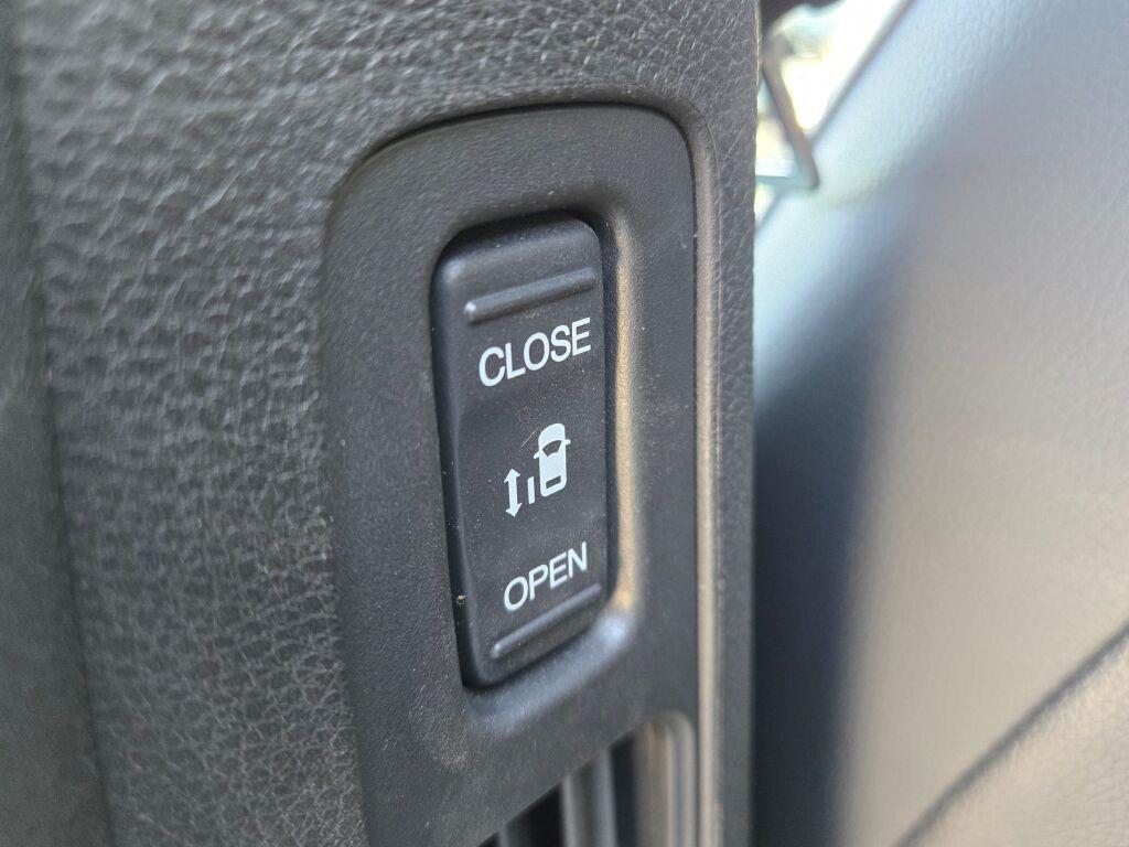 used 2024 Honda Odyssey car, priced at $41,687