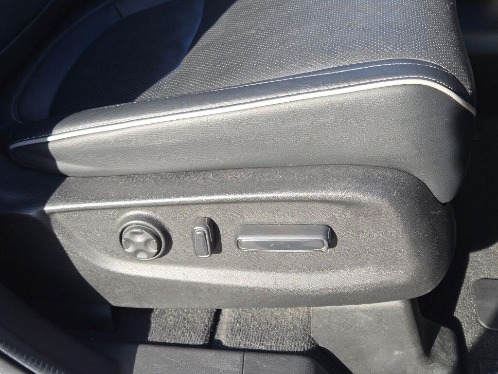 used 2024 Honda Odyssey car, priced at $41,687