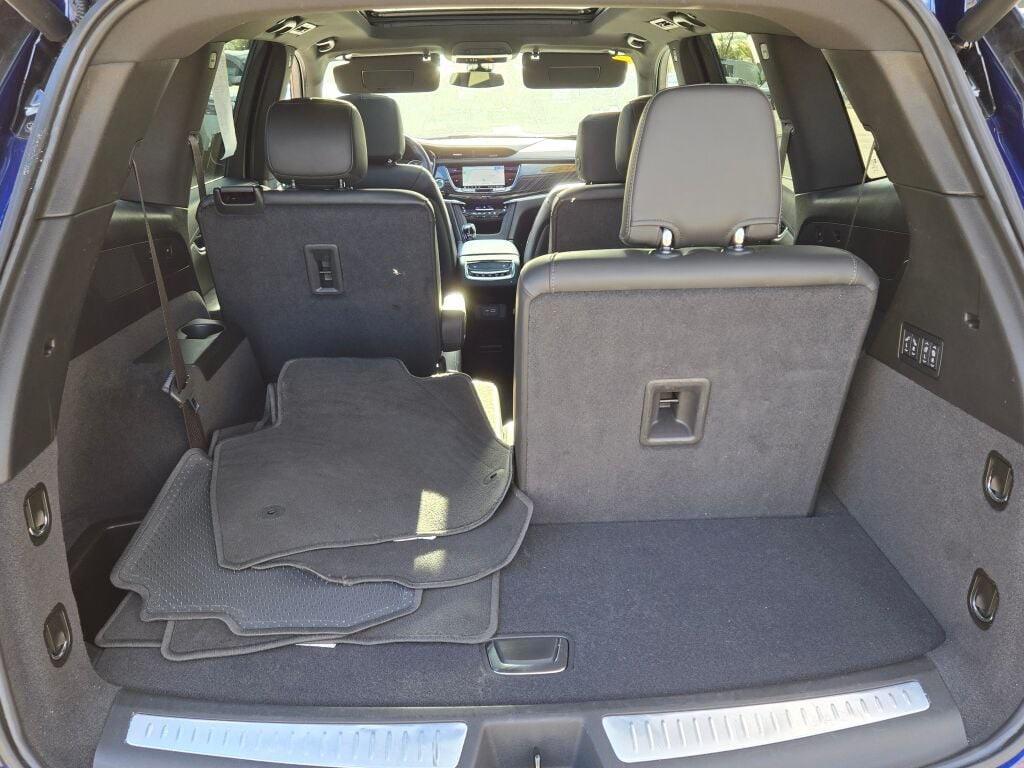 used 2025 Cadillac XT6 car, priced at $44,497