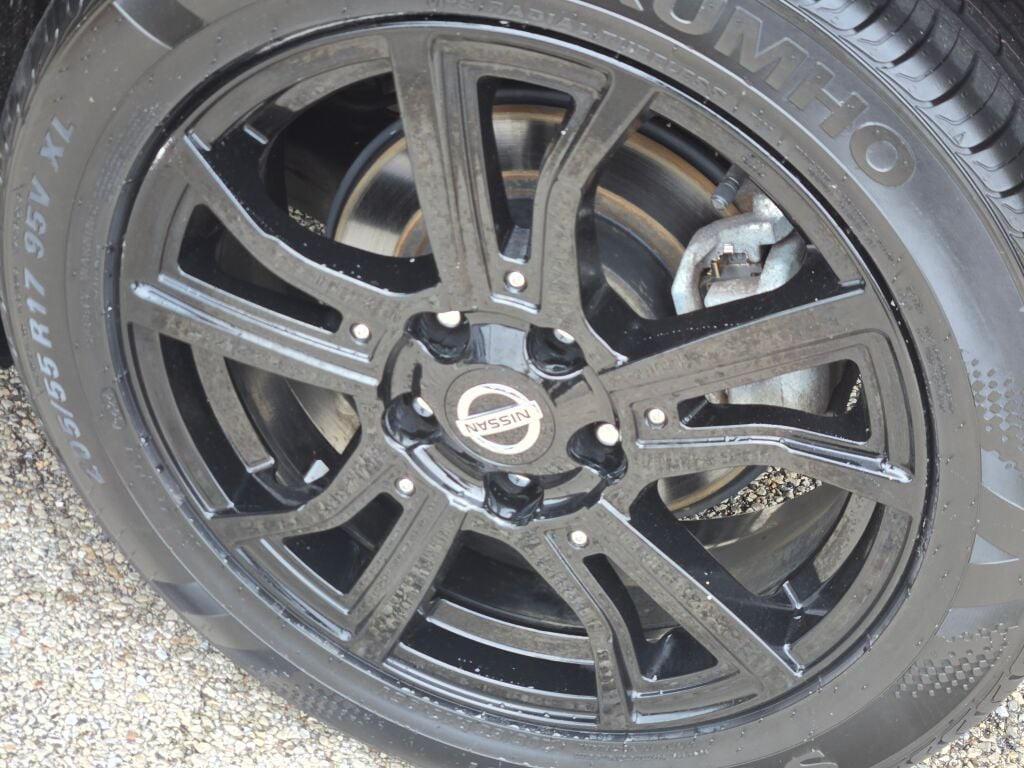 used 2021 Nissan Kicks car, priced at $15,887