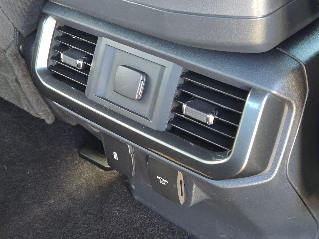 used 2022 Ford F-150 car, priced at $38,743