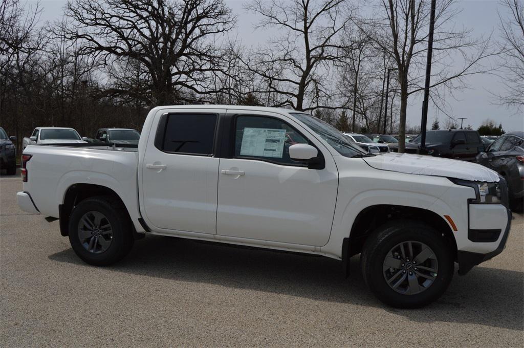 new 2025 Nissan Frontier car, priced at $35,552