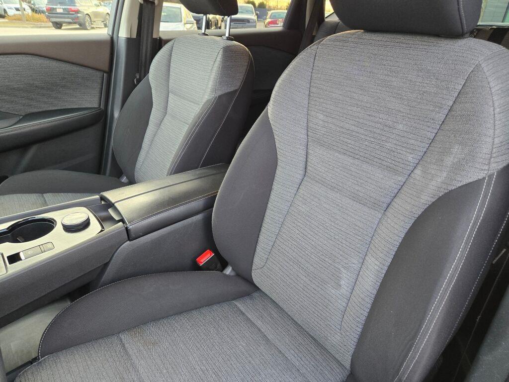 used 2021 Nissan Rogue car, priced at $21,989