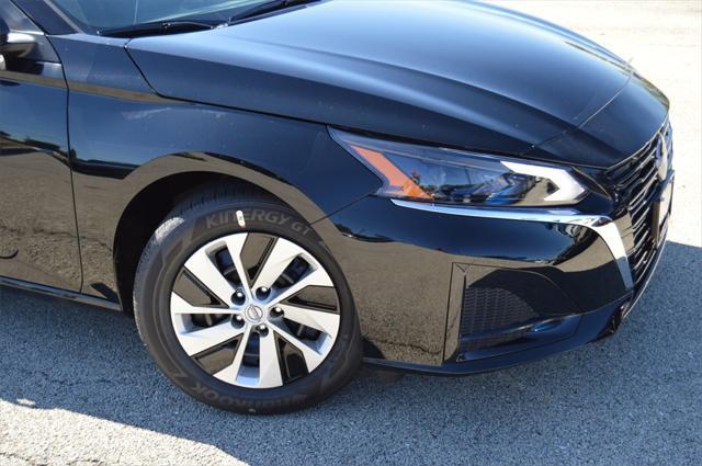 new 2025 Nissan Altima car, priced at $22,400