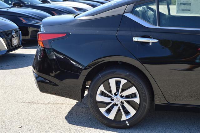 new 2025 Nissan Altima car, priced at $22,400