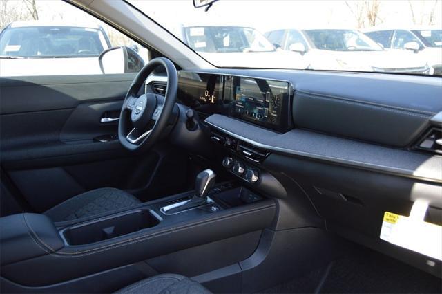 new 2025 Nissan Kicks car, priced at $23,960