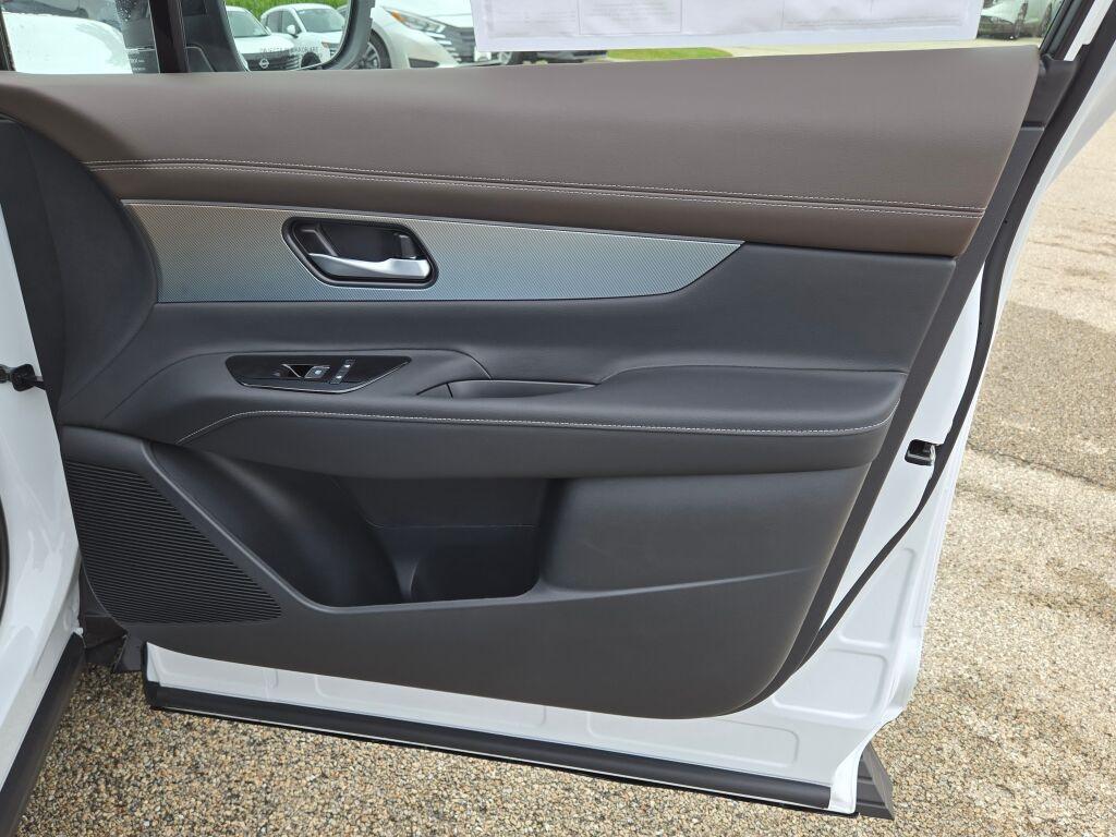 new 2025 Nissan Murano car, priced at $46,154