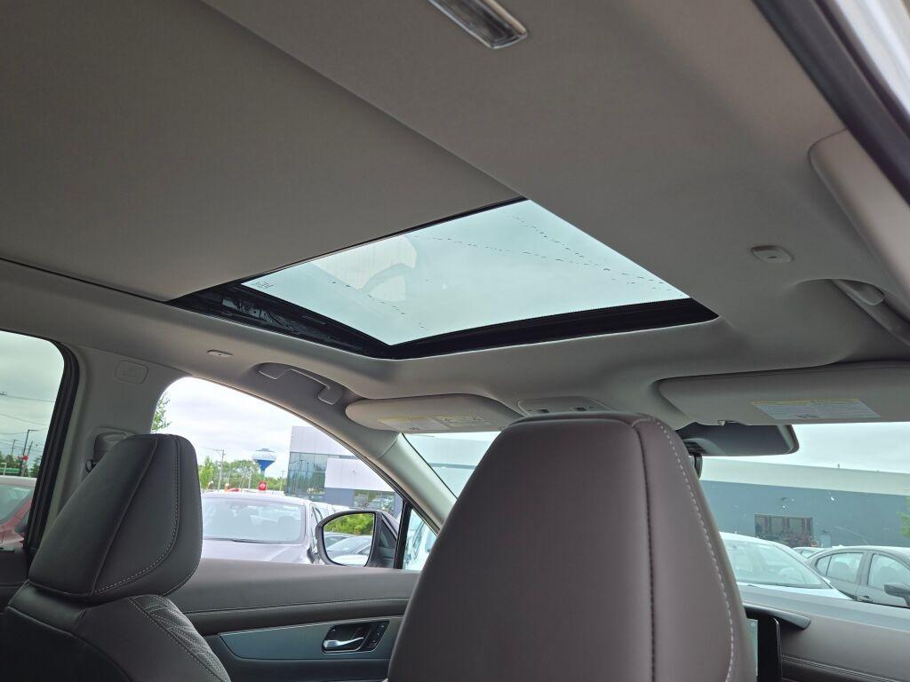 new 2025 Nissan Murano car, priced at $46,154