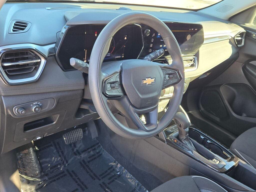 used 2024 Chevrolet TrailBlazer car, priced at $21,497