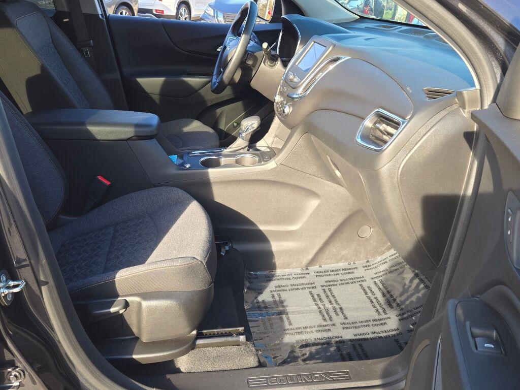 used 2023 Chevrolet Equinox car, priced at $22,387