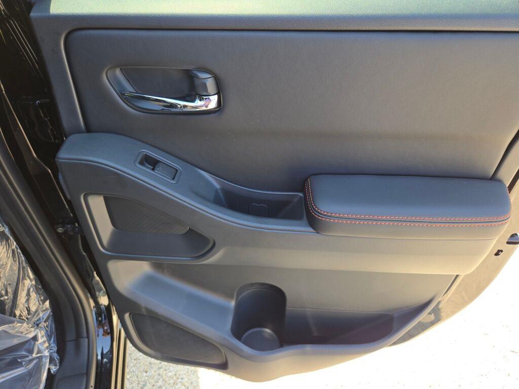 new 2025 Nissan Frontier car, priced at $44,007