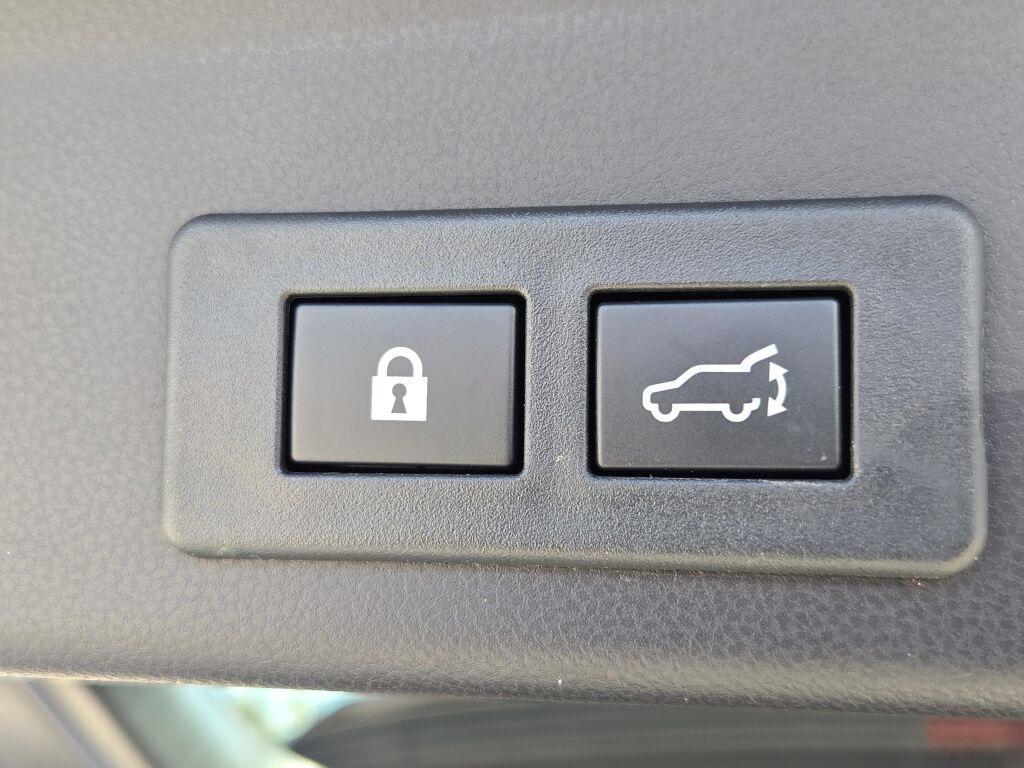 used 2022 Subaru Ascent car, priced at $30,897