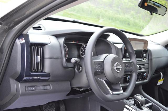 new 2025 Nissan Pathfinder car, priced at $38,184