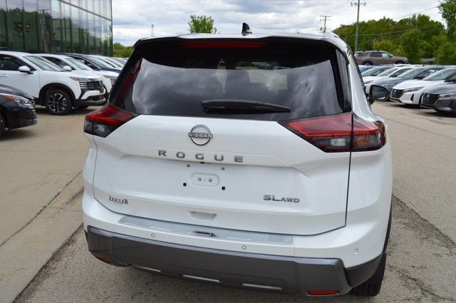 used 2024 Nissan Rogue car, priced at $33,871