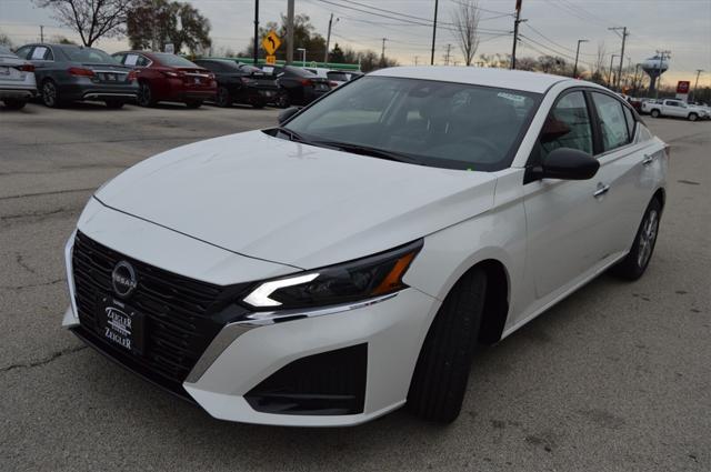 new 2025 Nissan Altima car, priced at $22,555