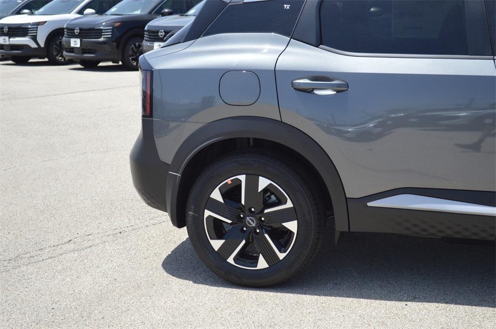 new 2025 Nissan Kicks car, priced at $22,767