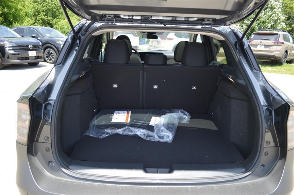 new 2025 Nissan Kicks car, priced at $22,767