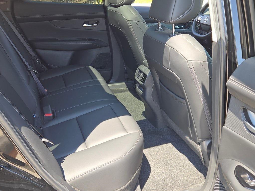 new 2025 Nissan Murano car, priced at $40,416