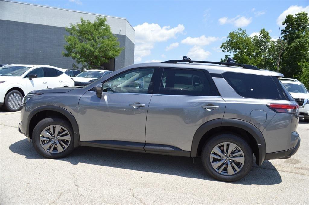 new 2025 Nissan Pathfinder car, priced at $40,580