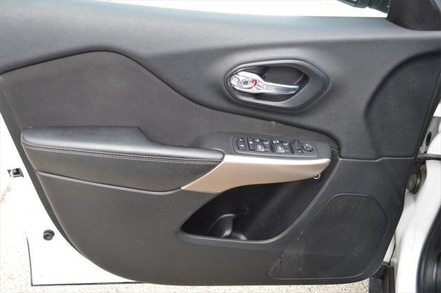 used 2018 Jeep Cherokee car, priced at $16,551