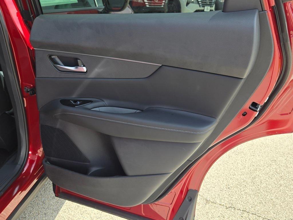 new 2025 Nissan Murano car, priced at $40,051