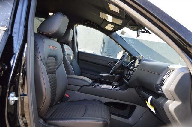 new 2025 Nissan Pathfinder car, priced at $39,050