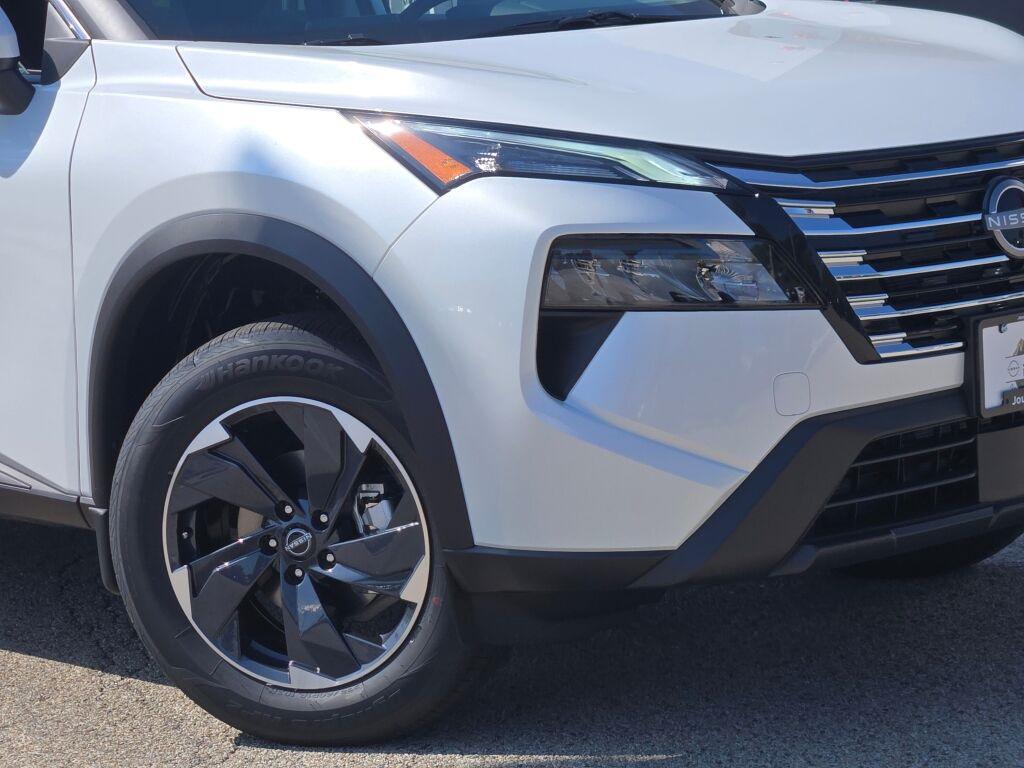 new 2026 Nissan Rogue car, priced at $30,265