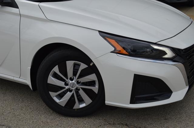 new 2025 Nissan Altima car, priced at $22,800