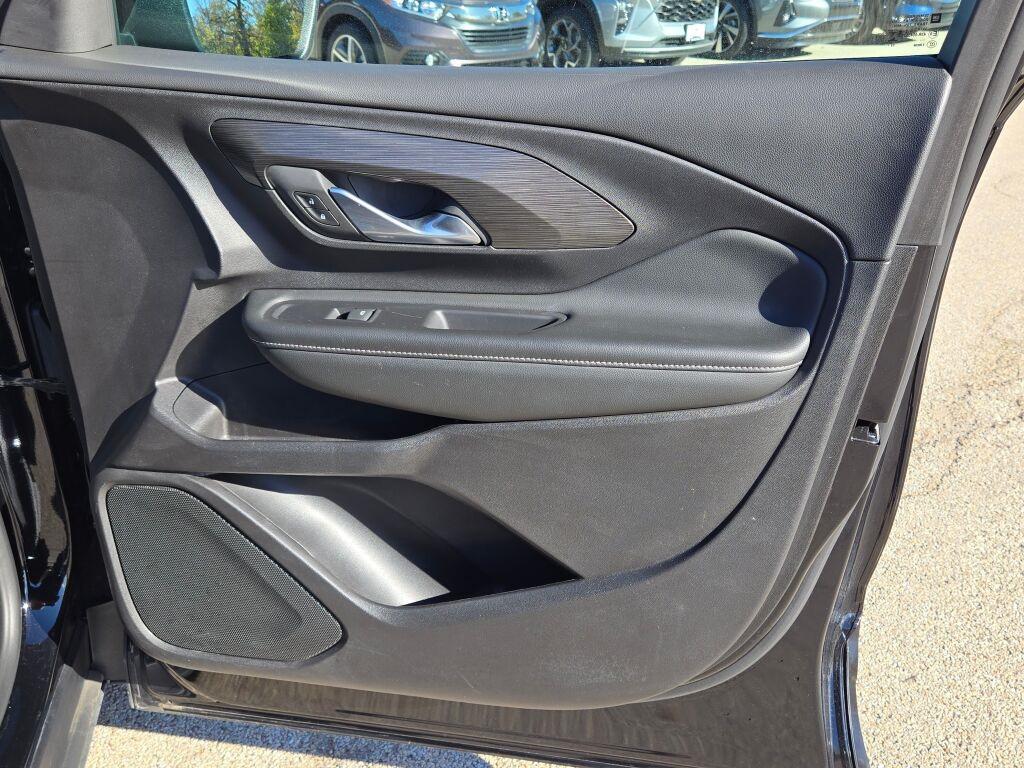 used 2024 GMC Terrain car, priced at $22,997