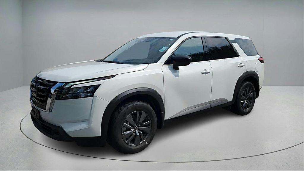 new 2025 Nissan Pathfinder car, priced at $35,336