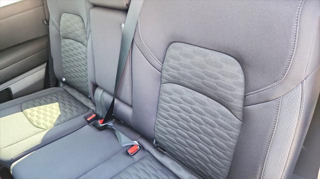 new 2025 Nissan Pathfinder car, priced at $37,966