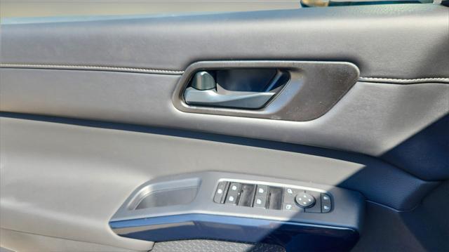 new 2025 Nissan Pathfinder car, priced at $37,966