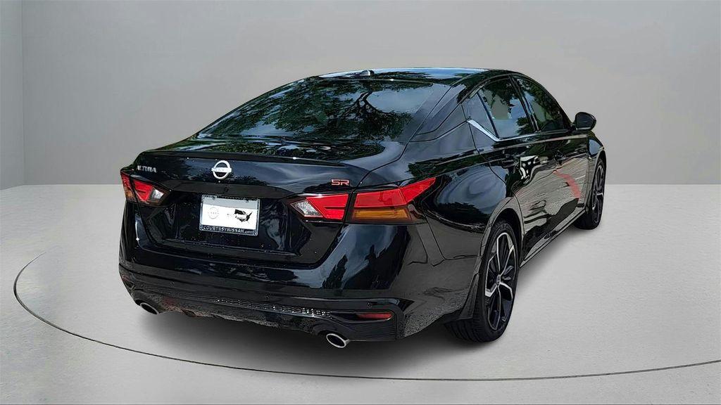new 2025 Nissan Altima car, priced at $27,927