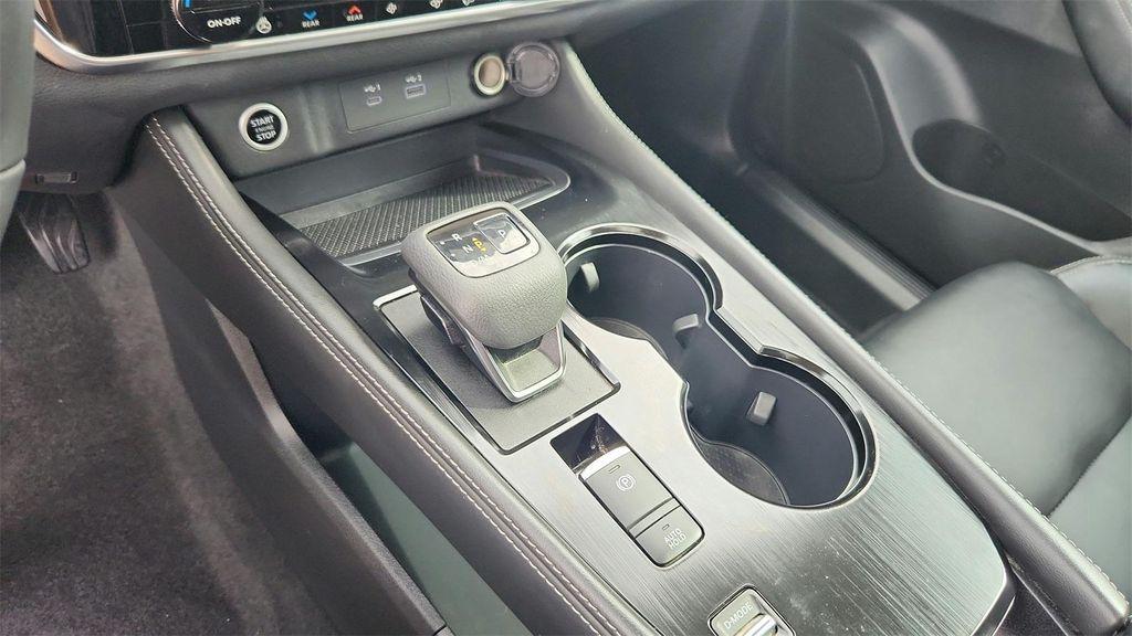 used 2022 Nissan Rogue car, priced at $22,999