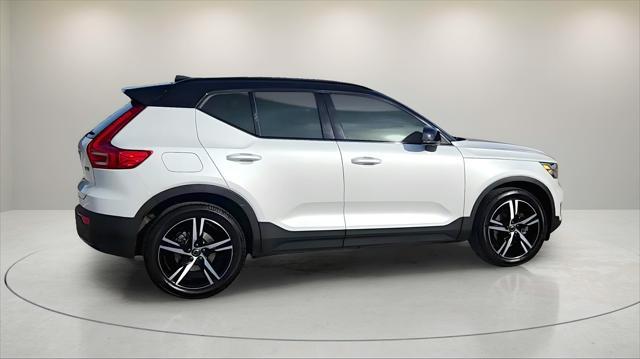 used 2022 Volvo XC40 car, priced at $24,877