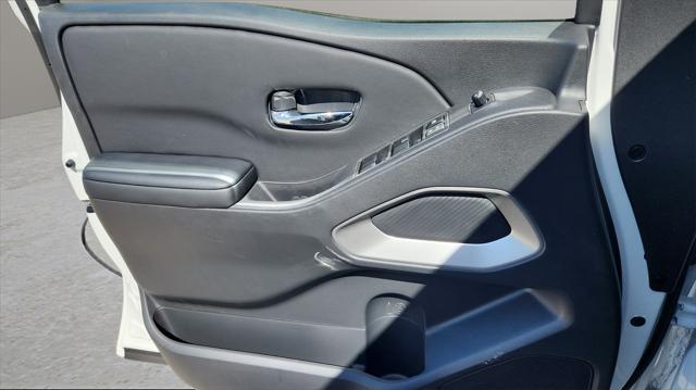 new 2025 Nissan Frontier car, priced at $36,432