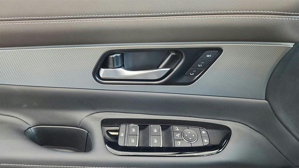 new 2025 Nissan Murano car, priced at $50,300