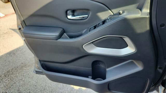 new 2025 Nissan Frontier car, priced at $32,880