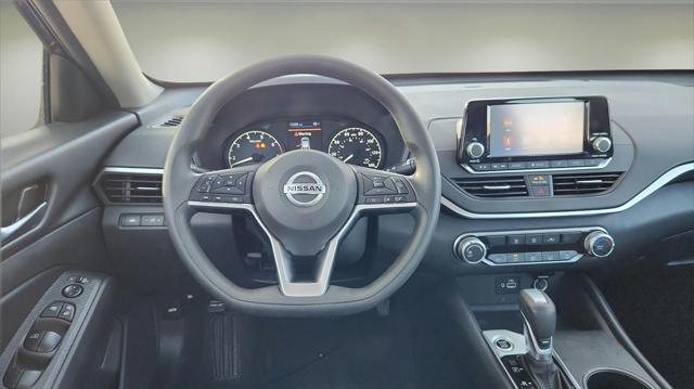 used 2022 Nissan Altima car, priced at $15,824