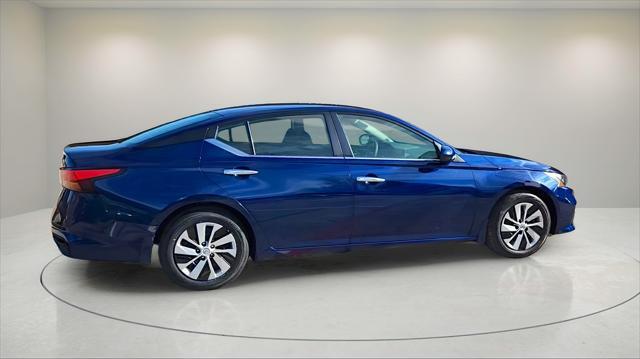 used 2022 Nissan Altima car, priced at $15,824