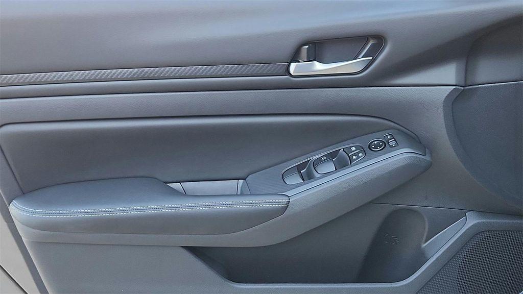 new 2025 Nissan Altima car, priced at $27,901